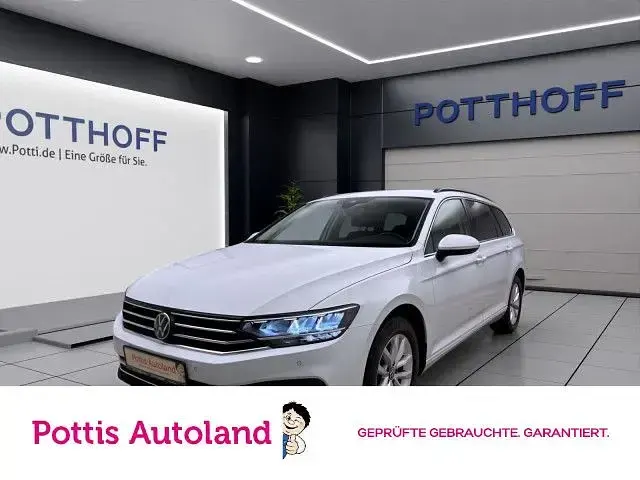 Gebraucht VW Passat Business 150 PS (110 kW) 2022 Kombi