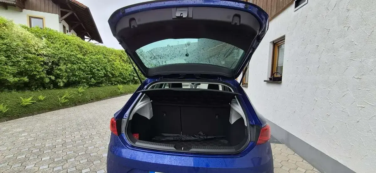 Używany Seat Leon XCELLENCE 150 KM (110 kW) 2017 Sedan/Limuzyna