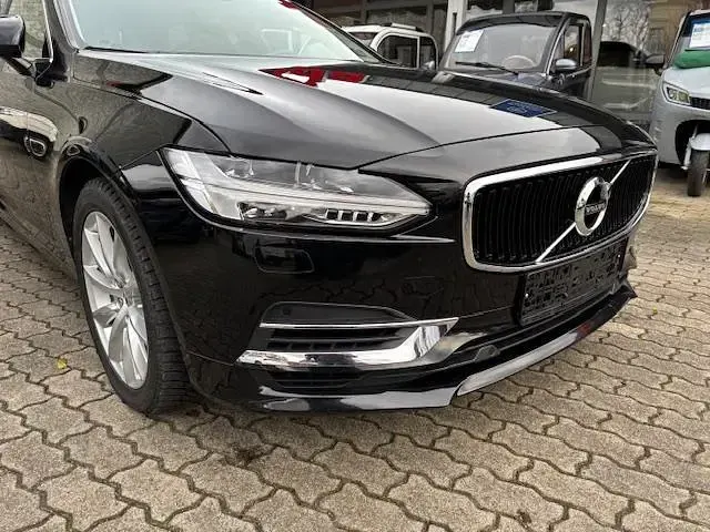 Gebraucht Volvo V90 Inscription 303 PS (222 kW) 2020 Black solid stone Kombi