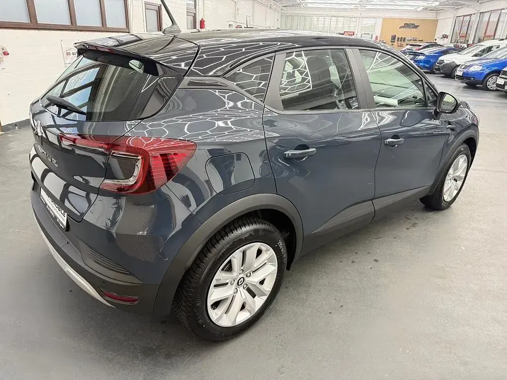 Gebraucht Renault Captur Evolution 140 PS (102 kW) 2024 Grau SUV