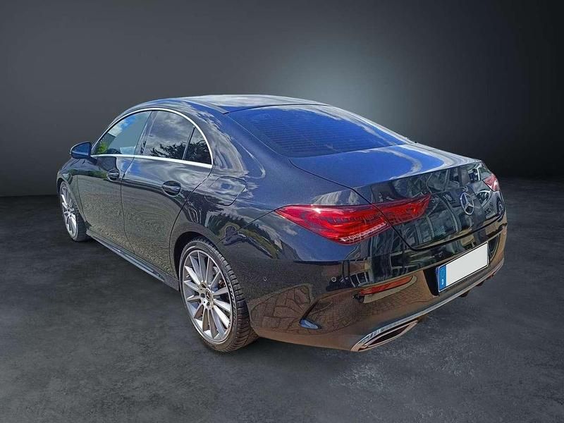 Gebraucht Mercedes CLA200 AMG line 163 PS (119 kW) 2019 Kosmoschwarz metallic Coupé