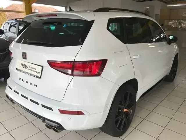 Usata Cupra Ateca Basis 300 CV (220 kW) 2020 Bianco SUV
