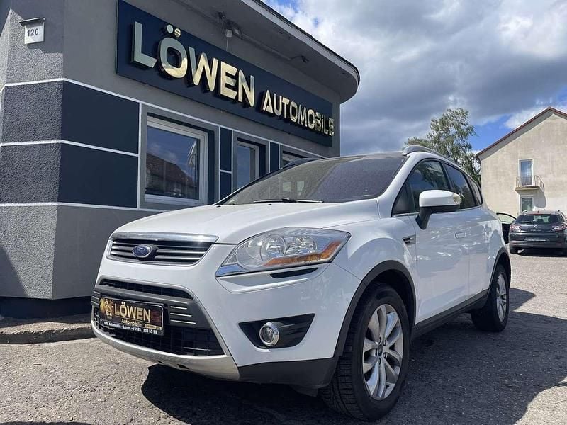 Gebraucht Ford Kuga Titanium 140 PS (102 kW) 2011 Frostweiß SUV