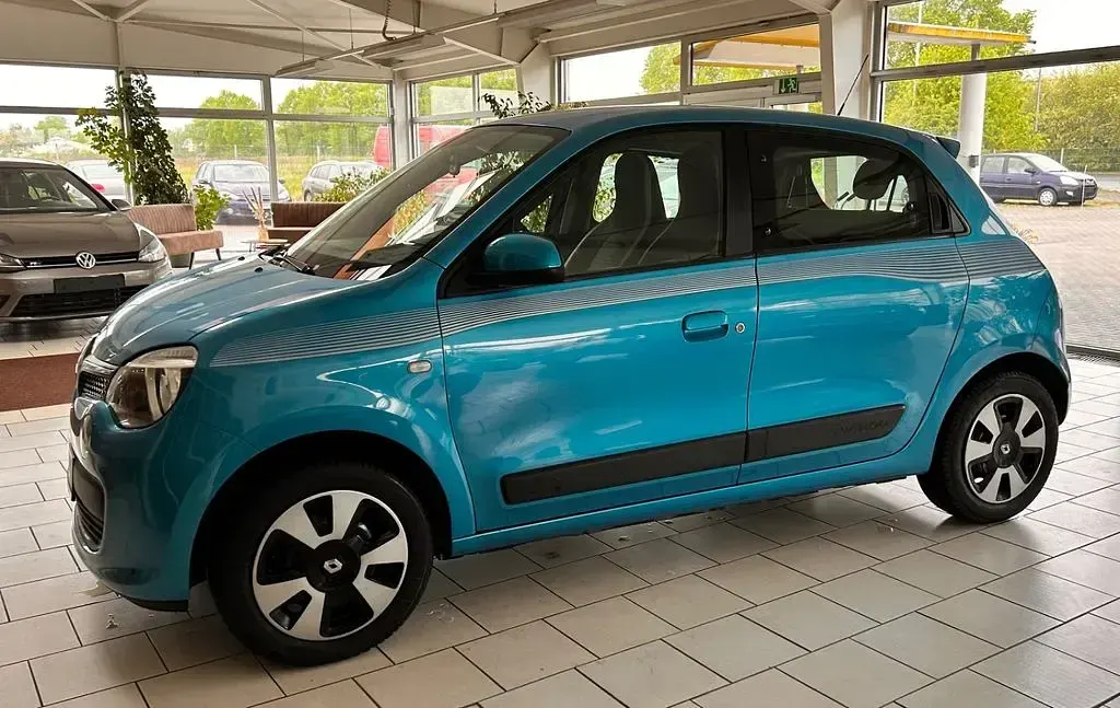 Używany Renault Twingo Dynamique 90 KM (66 kW) 2015 Niebieski Hatchback