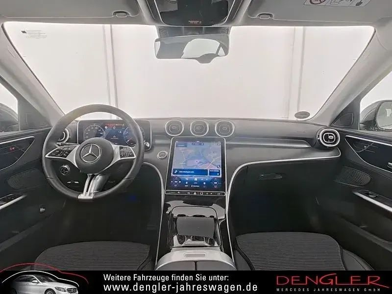Gebraucht Mercedes C180 Avantgarde 170 PS (125 kW) 2024 Grau Limousine