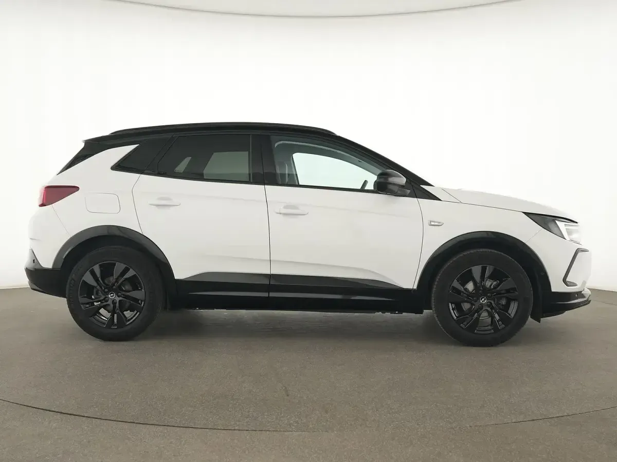 Gebraucht Opel Grandland X GS Line 131 PS (96 kW) 2022 Jade weiss SUV