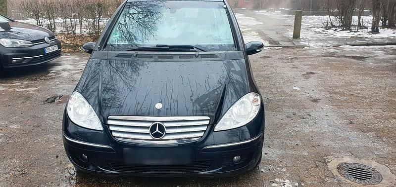 Gebraucht Mercedes A180 109 PS (80 kW) 2007 Schwarz Limousine