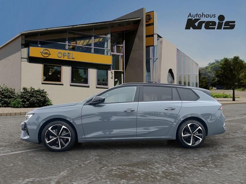 Neu Opel Astra 131 PS (96 kW) 2025 Grau Kombi