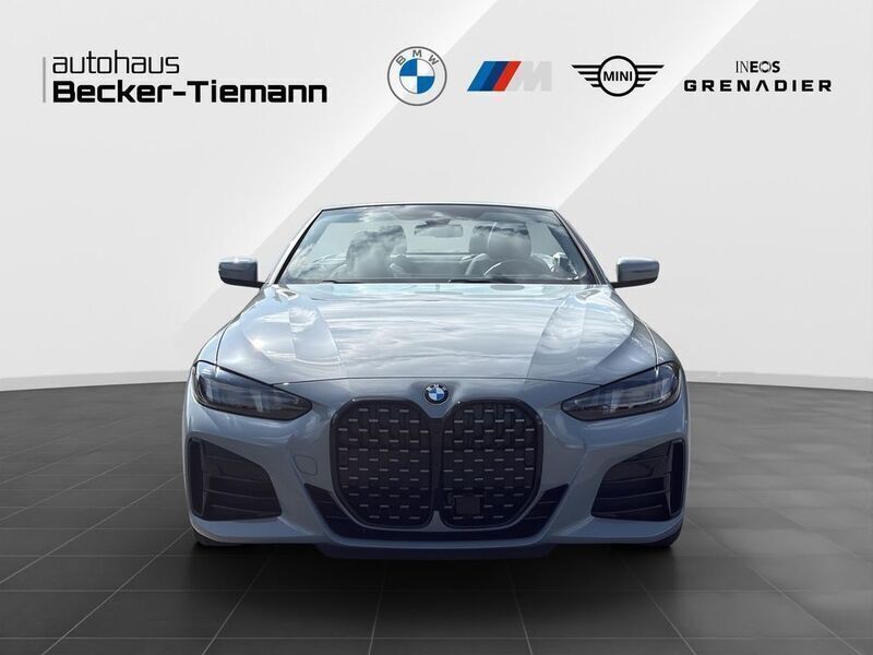 Neu BMW 420 Exclusive 190 PS (139 kW) 2025 Grau Cabrio