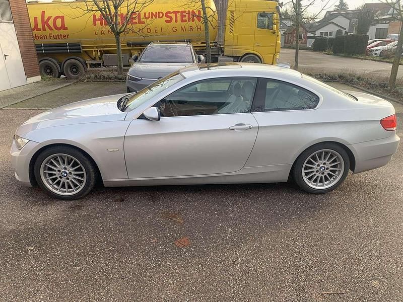 Gebraucht BMW 335 306 PS (225 kW) 2006 Grau Coupé