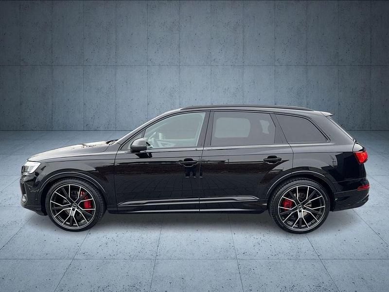 Gebraucht Audi Q7 S-Line 286 PS (210 kW) 2024 Mythosschwarz metallic SUV