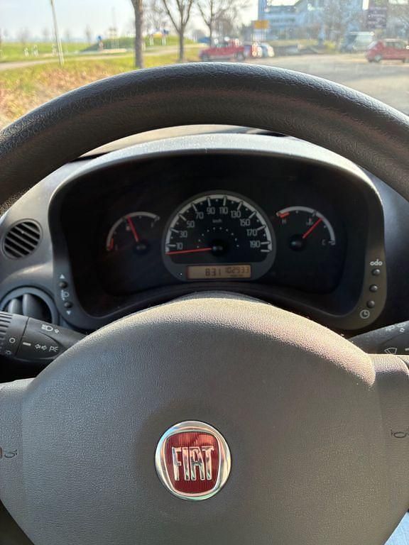 Gebraucht Fiat Panda 69 PS (50 kW) 2010 Gelb Kleinwagen