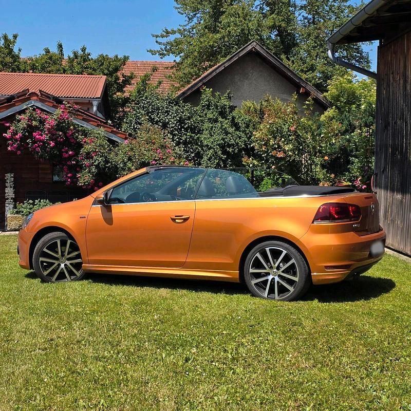 Gebraucht VW Golf Cabriolet LOUNGE 105 PS (77 kW) 2016 Orange Cabrio