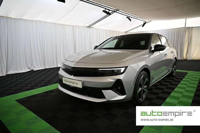 Kristall silber Gebraucht 2024 Opel Astra GS Line Limousine | 20.490 € (Guter Preis) - Bild 1/3