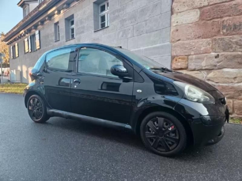 Schwarz Gebraucht 2006 Toyota Aygo Kleinwagen | 1.400 € (Guter Preis) - Bild 1/4