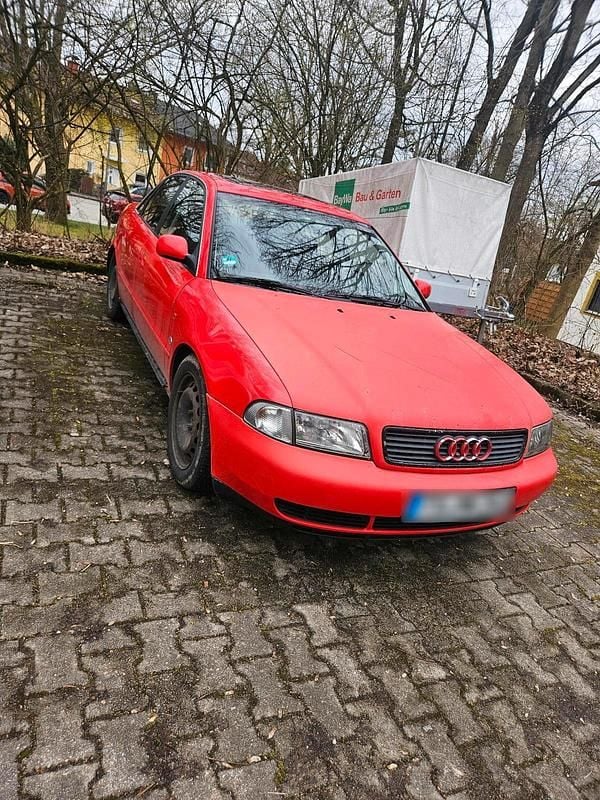 Gebraucht Audi A4 150 PS (110 kW) 1998 Rot Limousine