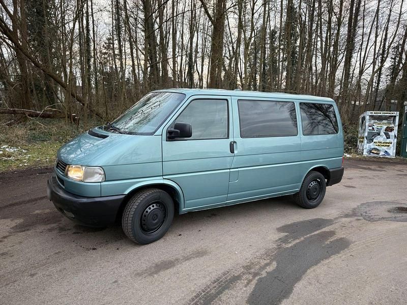 Gebraucht VW T4 102 PS (75 kW) 2002 Grün Van