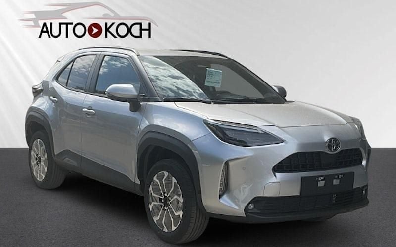 Silber Neu 2025 Toyota Yaris Cross SUV | 28.640 € (Fairer Preis) - Bild 1/4