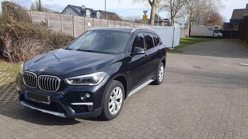 Gebraucht BMW X1 xLine 136 PS (100 kW) 2016 Schwarz SUV