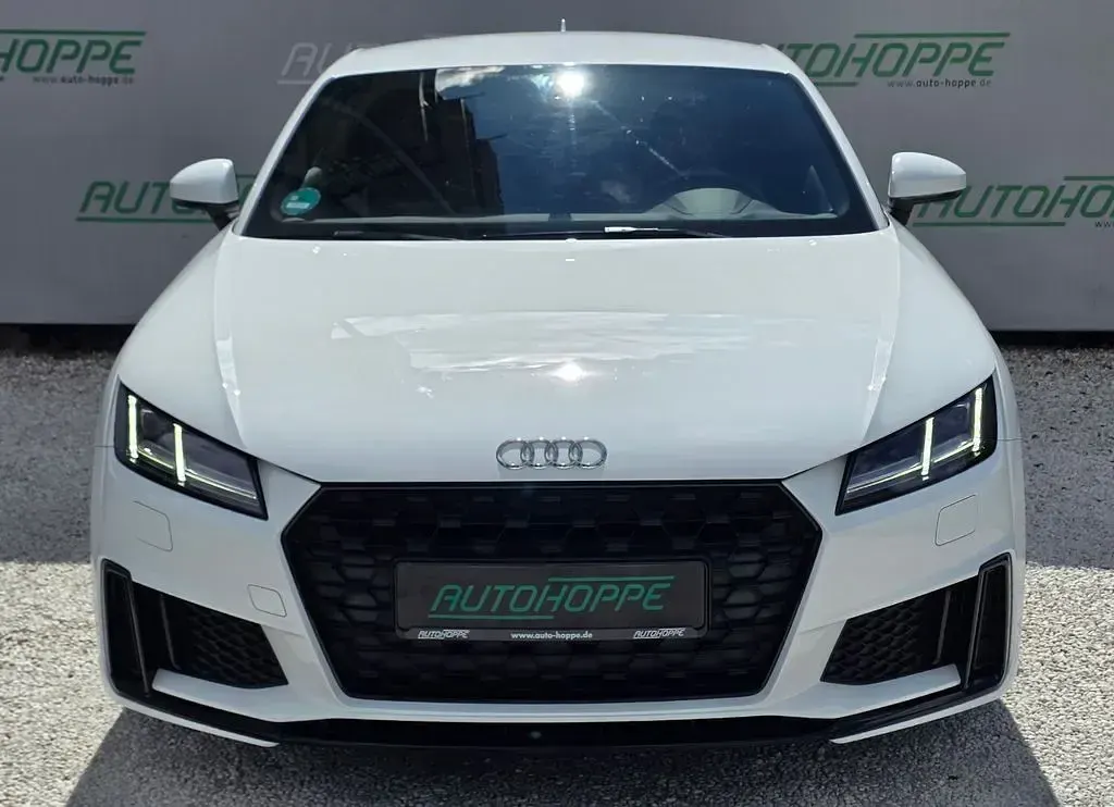 Second-hand Audi TT S-Line 197 CP (144 kW) 2019 Alb Coupe