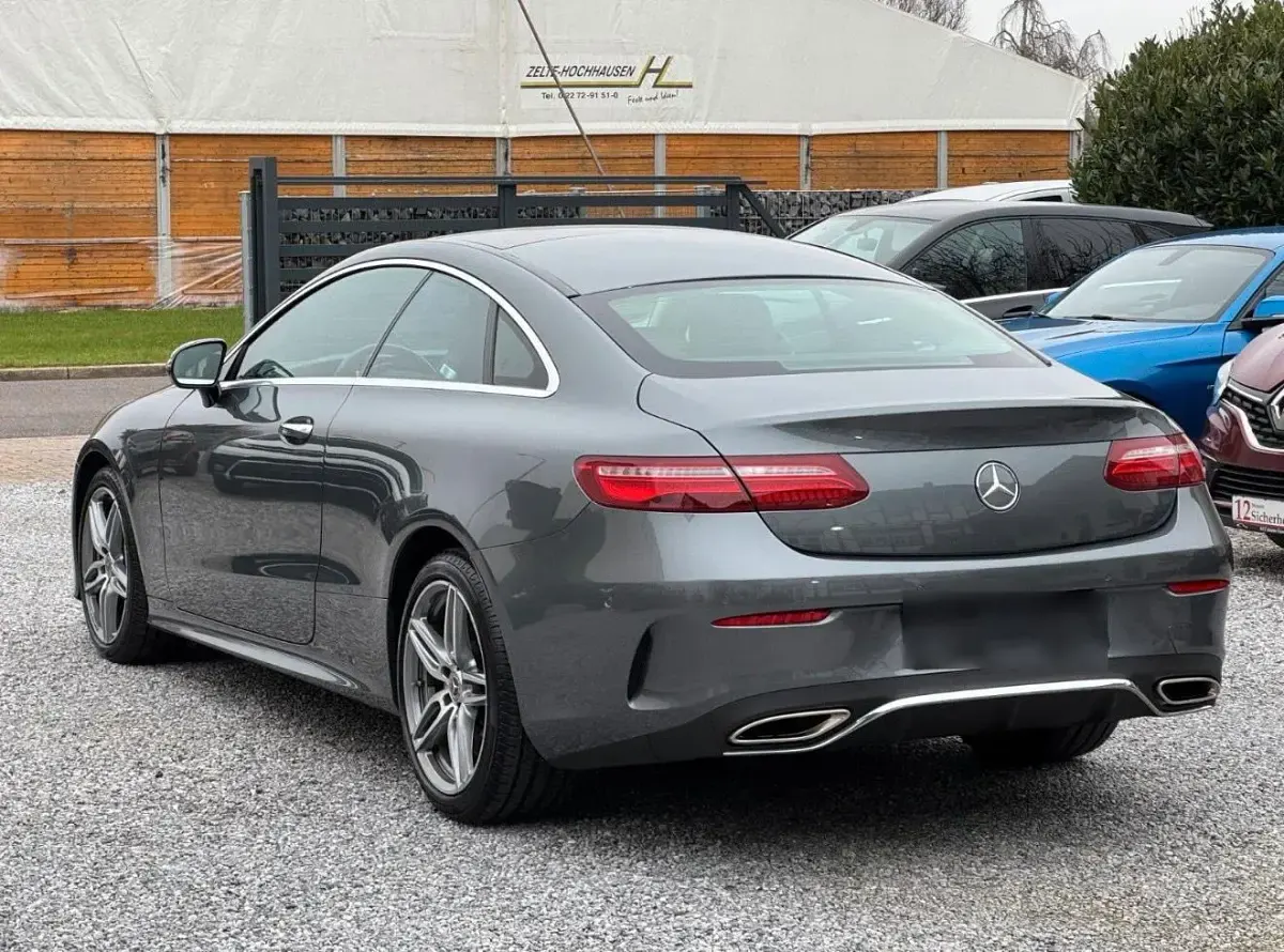 Gebraucht Mercedes E400 AMG 333 PS (244 kW) 2017 Grau Coupé