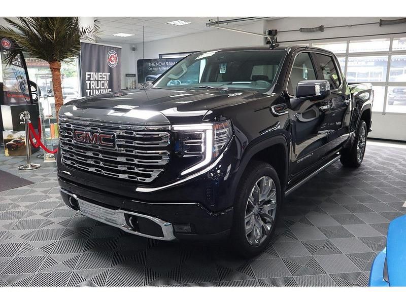 Neu GMC Sierra 419 PS (308 kW) 2026 Schwarz Pickup