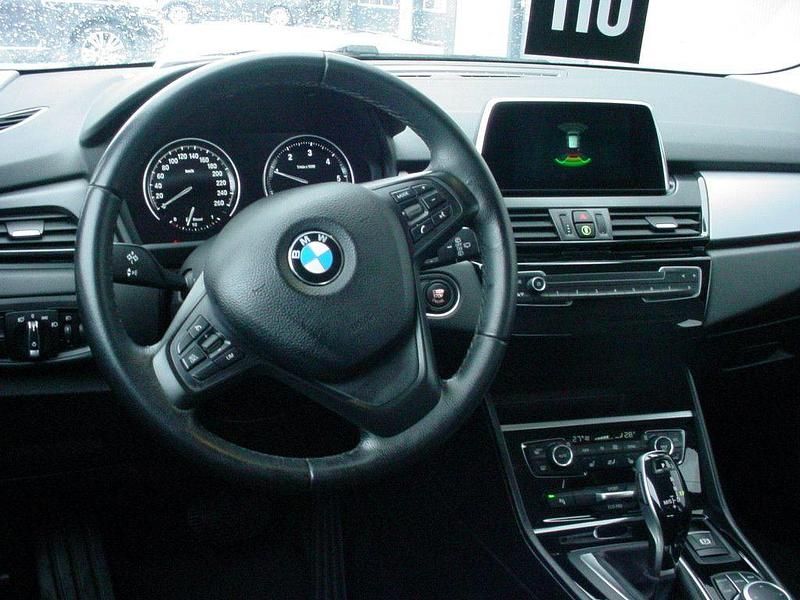 Gebraucht BMW 216 Active Tourer 116 PS (85 kW) 2018 Grau Van / Kleinbus