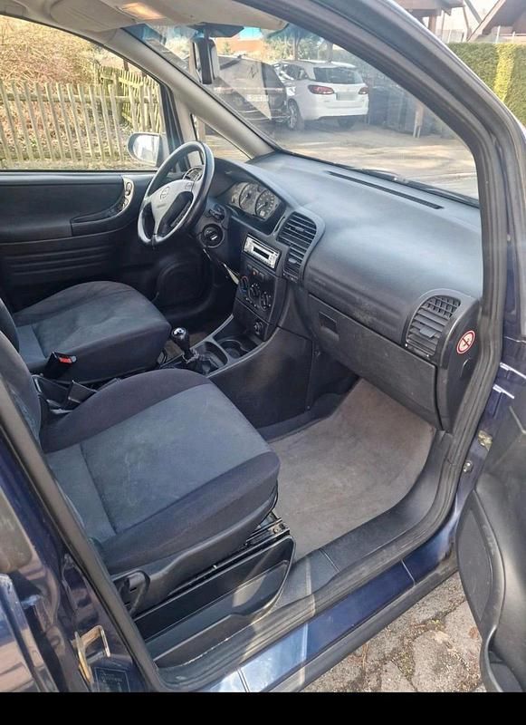 Gebraucht Opel Zafira 150 PS (110 kW) 2001 Van / Kleinbus