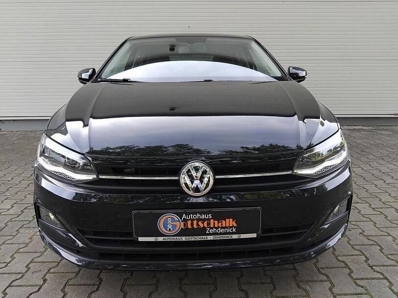 Gebraucht VW Polo Comfortline 95 PS (69 kW) 2020 Schwarz Limousine