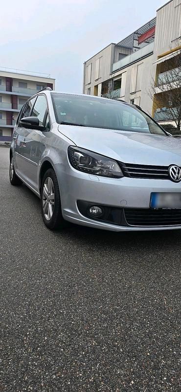 Gebraucht VW Touran 140 PS (102 kW) 2012 Silber Van / Kleinbus