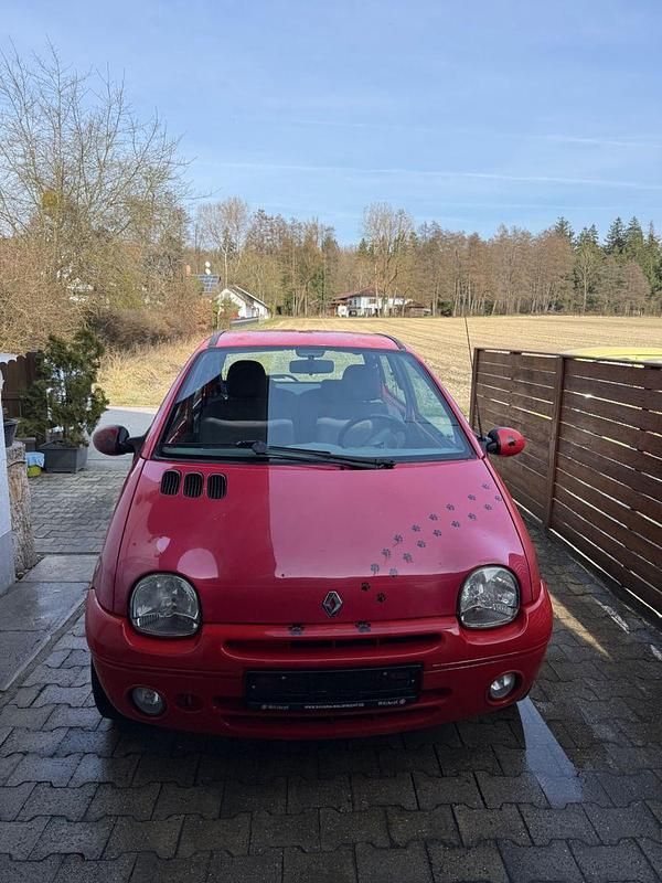 Gebraucht Renault Twingo 75 PS (55 kW) 2003 Rot Kleinwagen