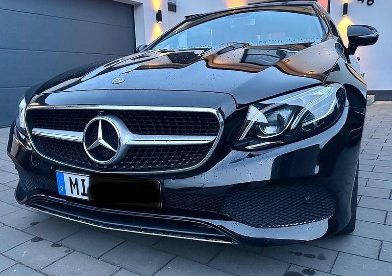 Second-hand Mercedes E350 299 CP (219 kW) 2017 Negru Cabrio