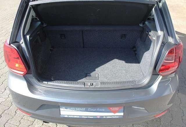 Gebraucht VW Polo Comfortline 90 PS (66 kW) 2017 Grau Limousine