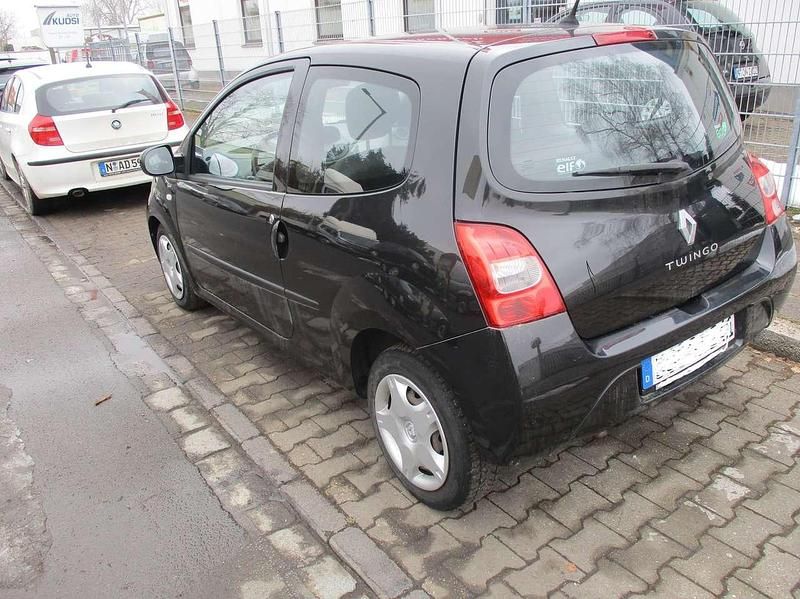 Gebraucht Renault Twingo 75 PS (55 kW) 2012 Perlmuttschwarz Kleinwagen