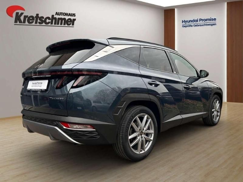 Gebraucht Hyundai Tucson Trend 179 PS (131 kW) 2021 Teal blue / met SUV