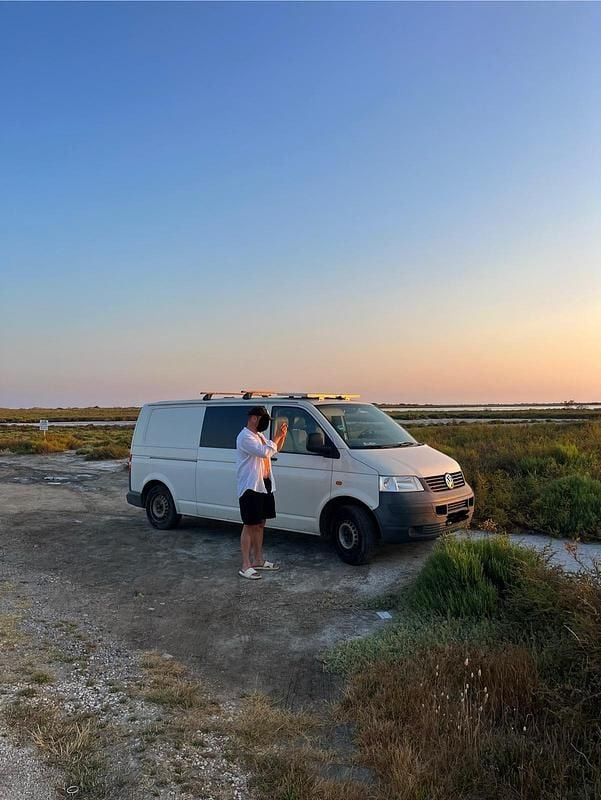 Weiß Gebraucht 2006 VW T5 Van | 12.000 € - Bild 1/4