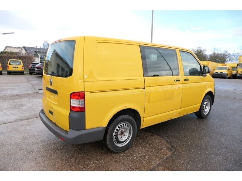 Gebraucht VW T5 84 PS (61 kW) 2011 Ginstergelb r1032 Van