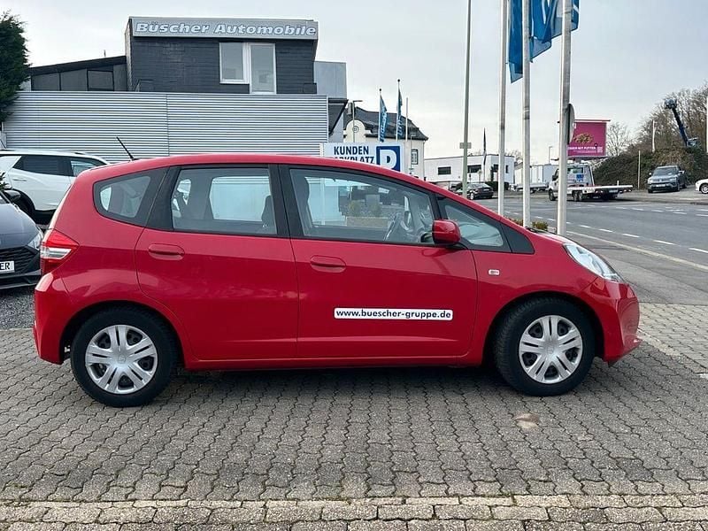 Gebraucht Honda Jazz Trend 90 PS (66 kW) 2013 Rot Kleinwagen