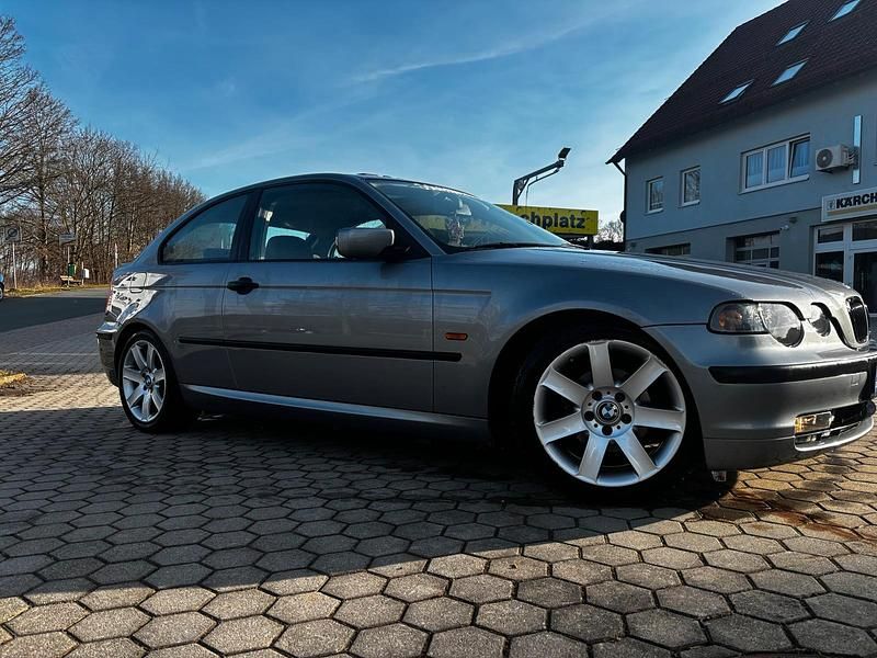 Gebraucht BMW 316 Compact 115 PS (84 kW) 2005 Silber Kleinwagen