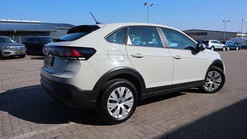 Gebraucht VW Taigo 95 PS (69 kW) 2022 Grau SUV