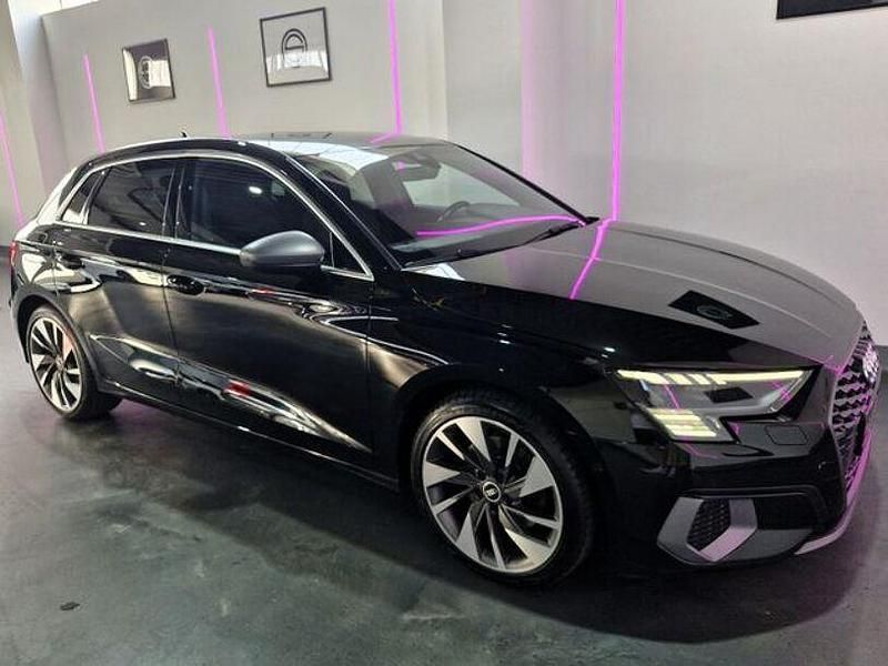 Gebraucht Audi A3 Ambiente 110 PS (80 kW) 2020 Andere Limousine