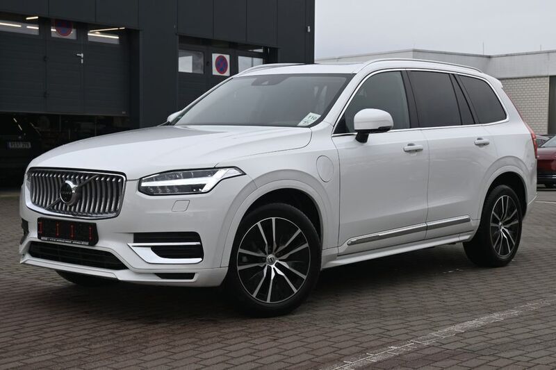 Weiß Gebraucht 2021 Volvo XC90 SUV | 58.990 € - Bild 1/4