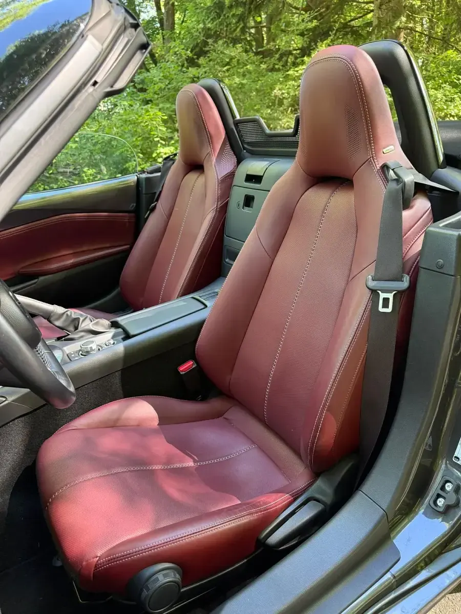 Gebraucht Mazda MX5 Edition 184 PS (135 kW) 2020 Grau Cabrio