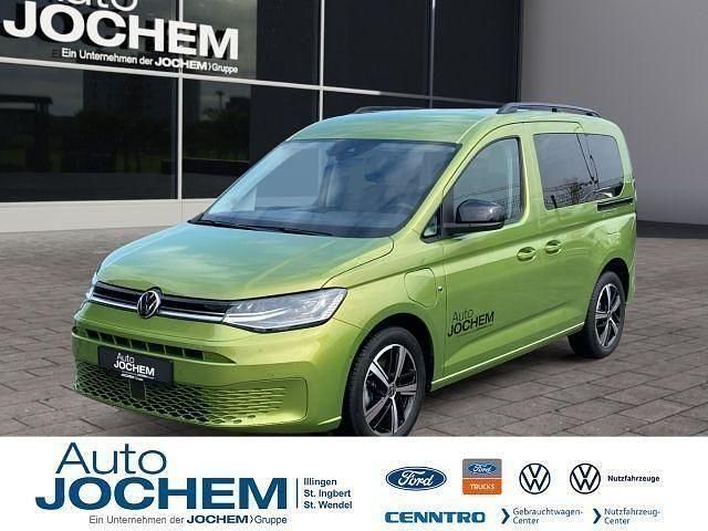 Neu VW Caddy Life 150 PS (110 kW) 2025 Grün Van / Kleinbus