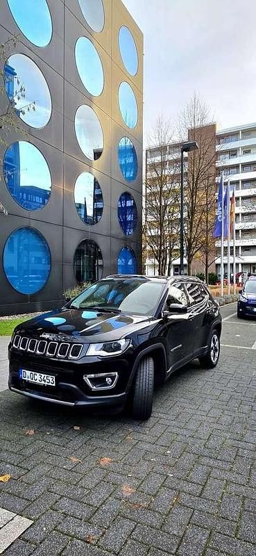 Gebraucht Jeep Compass Limited 170 PS (125 kW) 2020 Schwarz SUV