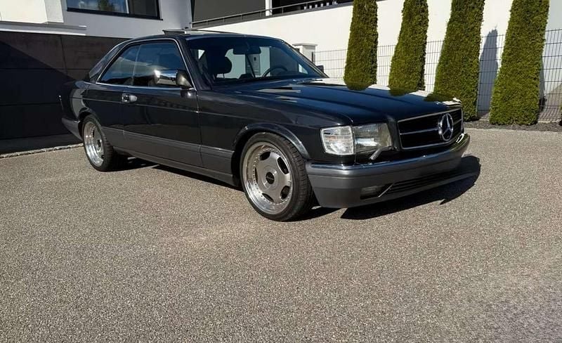 Schwarz Gebraucht 1992 Mercedes 560 Coupé | 32.500 € - Bild 1/4