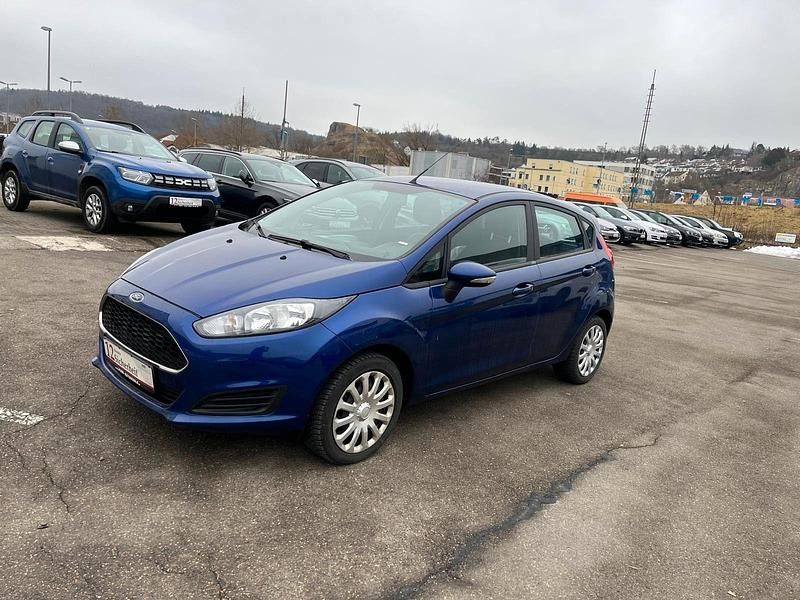 Gebraucht Ford Fiesta Trend 82 PS (60 kW) 2016 Blau Limousine