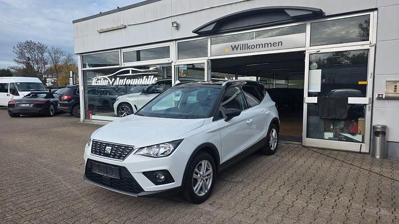 Weiß Gebraucht 2020 Seat Arona XCELLENCE SUV | 13.990 € (Fairer Preis) - Bild 1/4