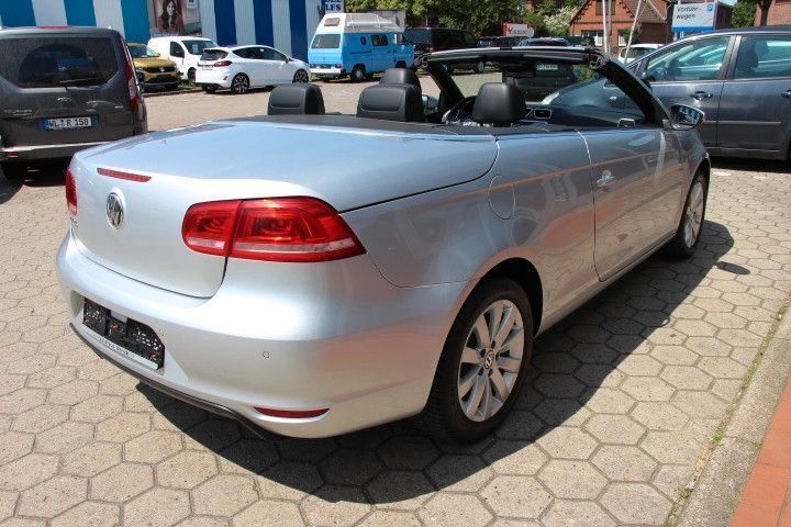 Gebraucht VW Eos 160 PS (117 kW) 2012 Silber Cabrio