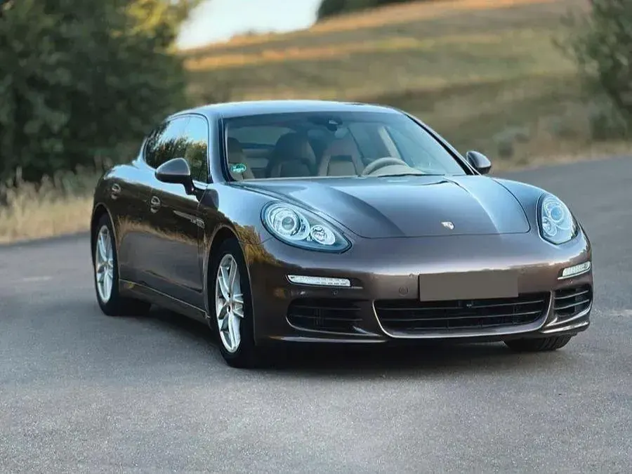 Gebraucht Porsche Panamera Diesel Edition 300 PS (220 kW) 2015 Braun Kleinwagen